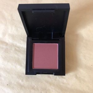 ARACELI EYESHADOW